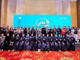 方守龙白茶香飘宁波